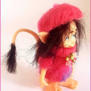 figura-artesanal-troll-del-chicle